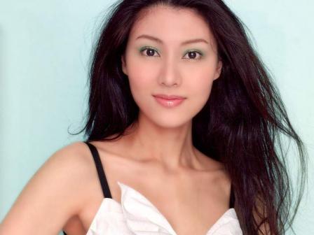 李嘉欣