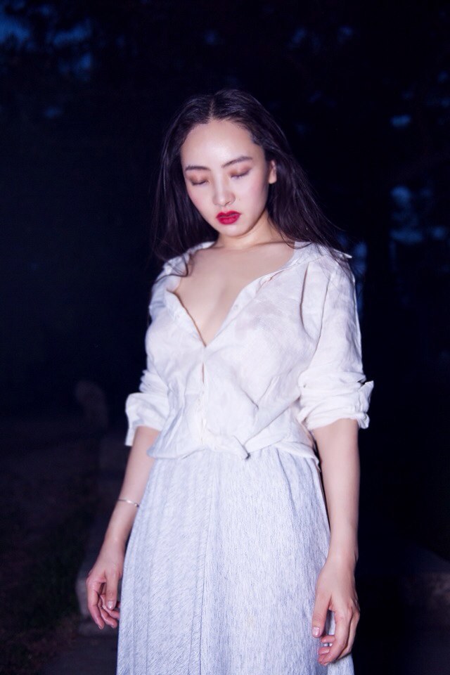 　　　照片
