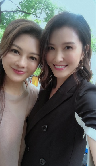 葛蕾与胡慧