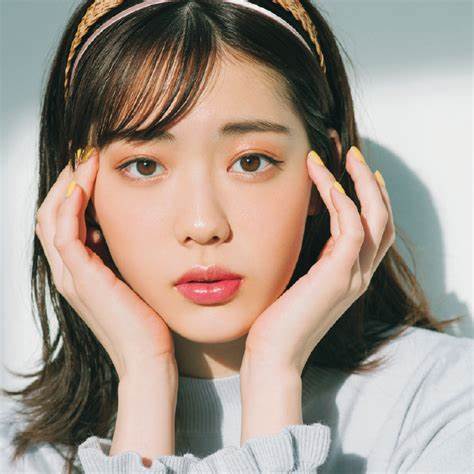 中村里帆写真照
