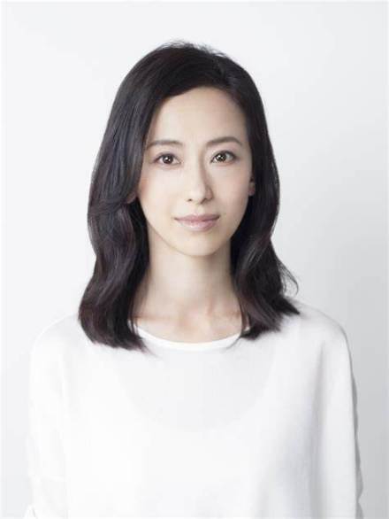 绀野真昼