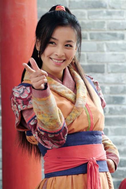 《盲侠金鱼飞天猪》中饰演金鱼
