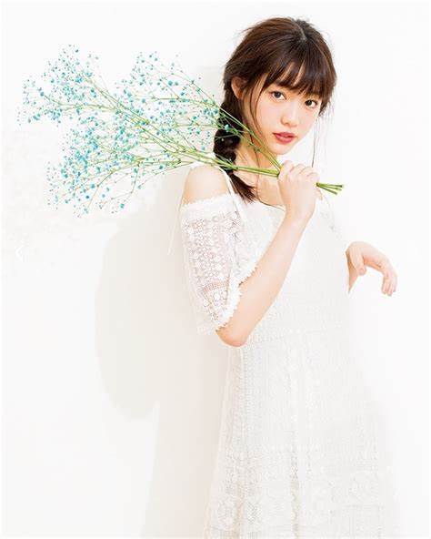 中村里帆写真照