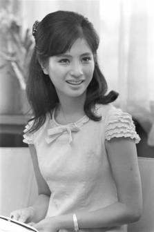 松原智惠子 早年照片