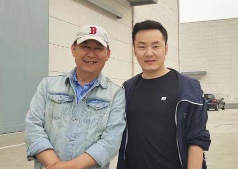 李冠志和制片人二勇