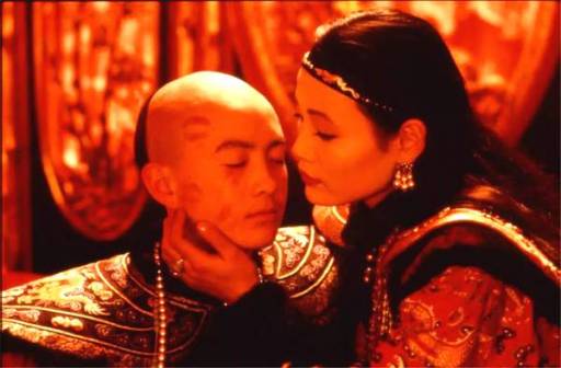 1987年《末代皇帝》饰演婉容皇后