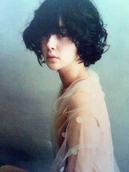 市川实日子