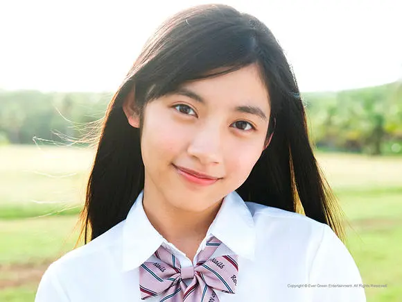 伊藤梨沙子 伊藤梨沙子