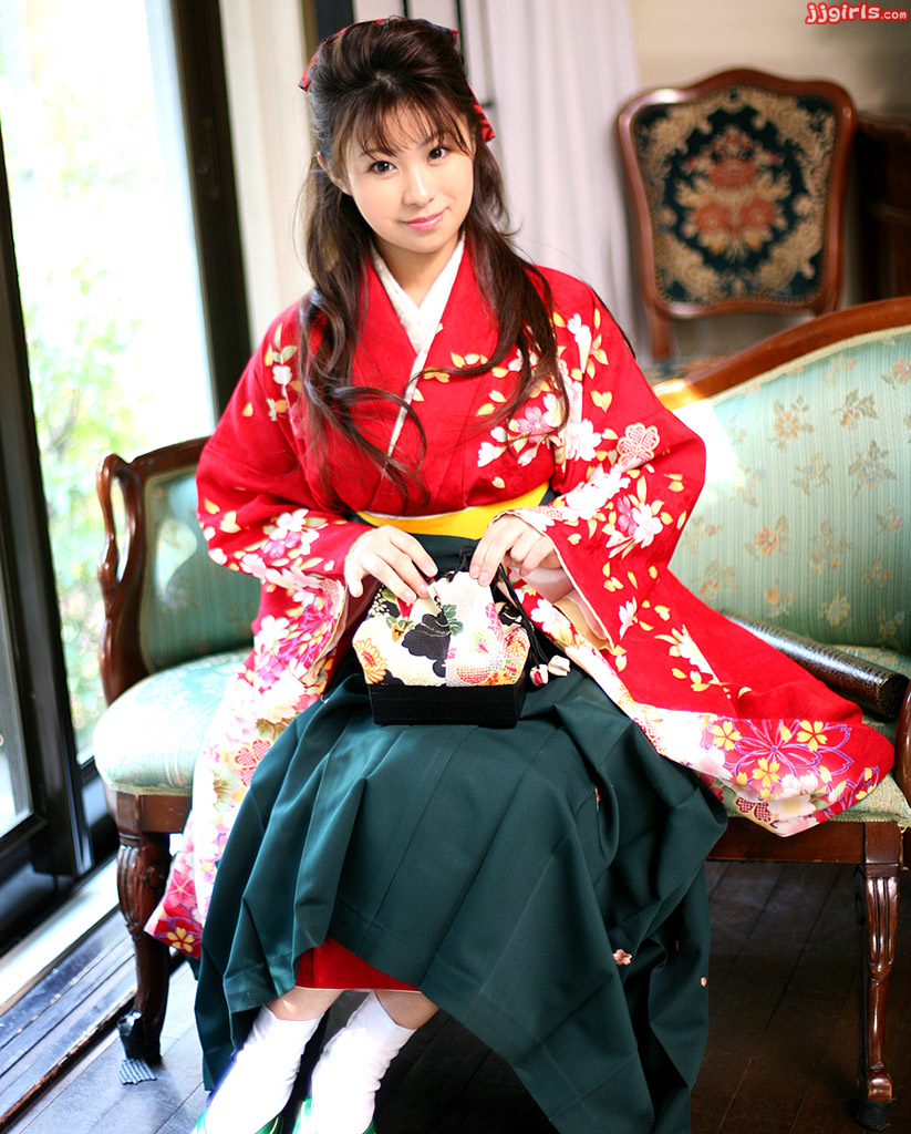 向坂美々