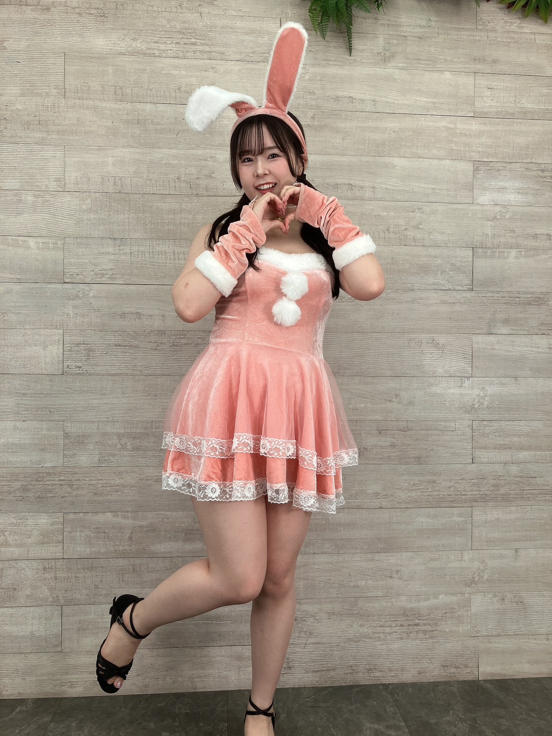 桜庭ももな（Sakuraba&nbsp;Momona）